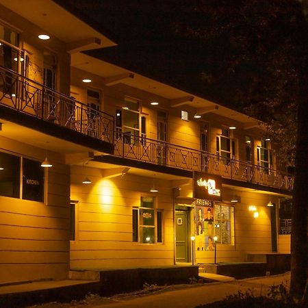 Whoopers Hostel Bir المظهر الخارجي الصورة