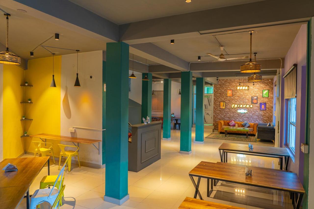 Whoopers Hostel Bir المظهر الخارجي الصورة