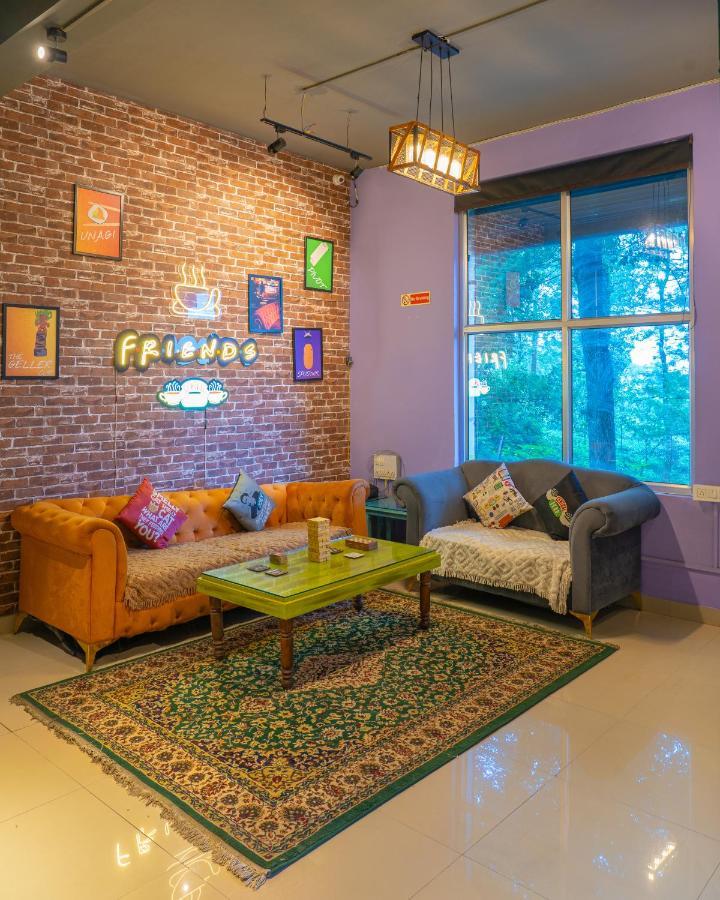 Whoopers Hostel Bir المظهر الخارجي الصورة