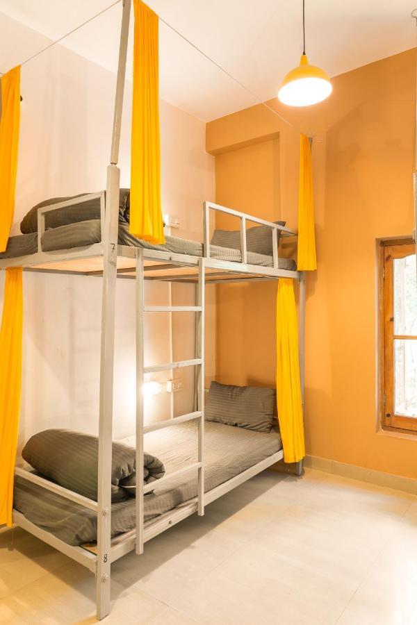 Whoopers Hostel Bir المظهر الخارجي الصورة